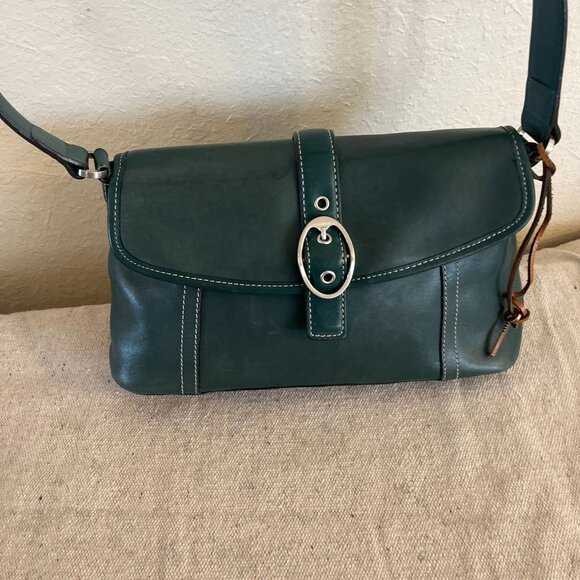 Fossil Trendy Green SoHo Style Leather Flap Front Boho Shoulder Bag - Picture 4 of 10